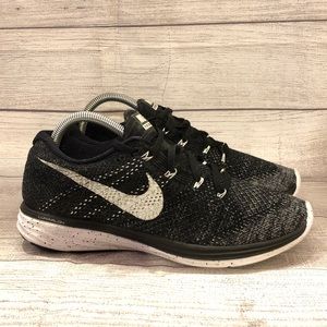 Women’s Nike Flyknit Lunar 3 Oreo sz 8.5